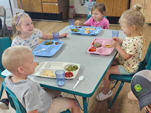 mealtime for toddlers